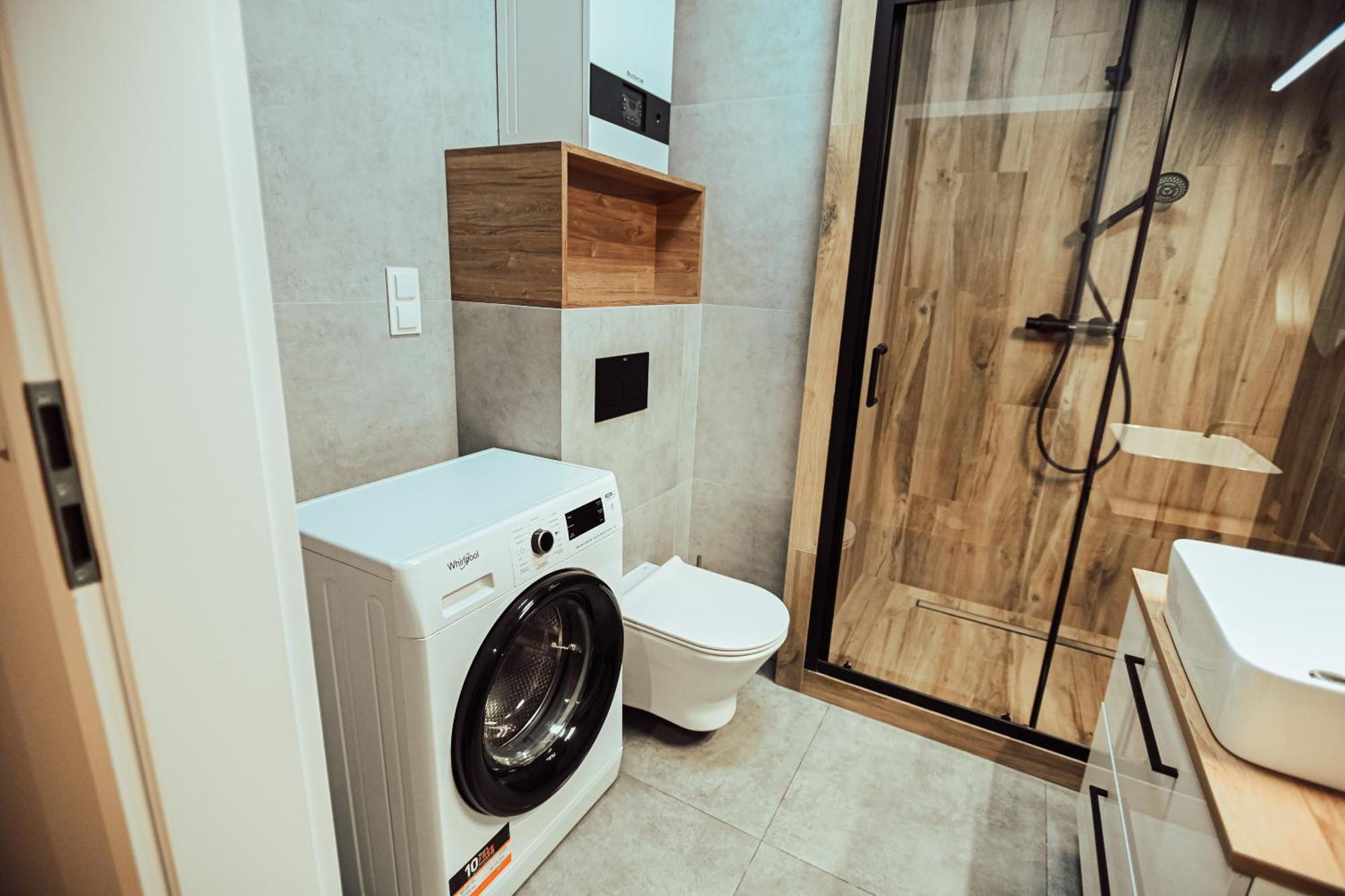 Loft Luxury Apartment & Parking Лешно Экстерьер фото